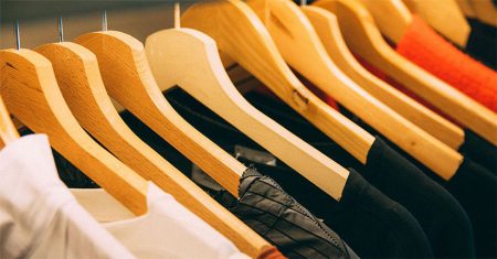 How to Find the Best Wholesale Clothing Distributor