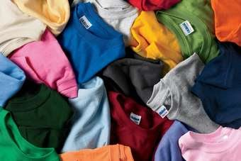 Brand Highlight: Gildan wholesale t-shirts from BulkApparel wholesaler 