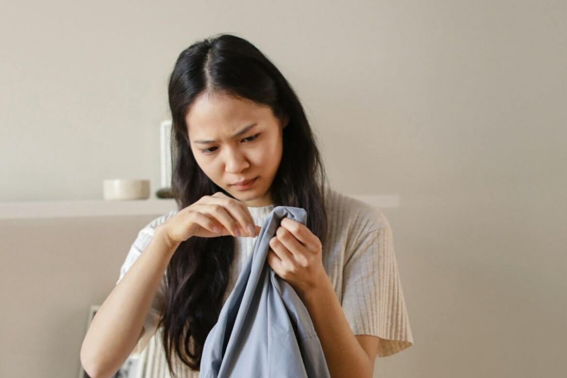 How to remove coffee stains from t-shirts and apparel. 